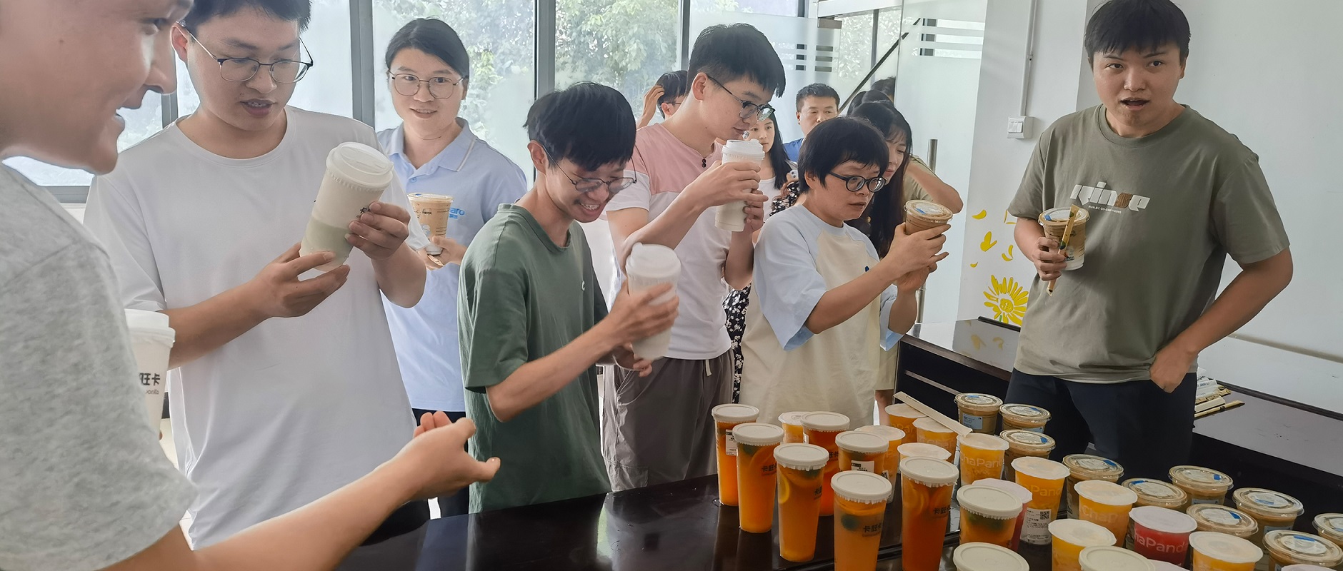 【企業(yè)文化】夏日送清涼，共筑溫馨企業(yè)文化家園